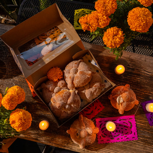 Caja de 6 panes tradicionales